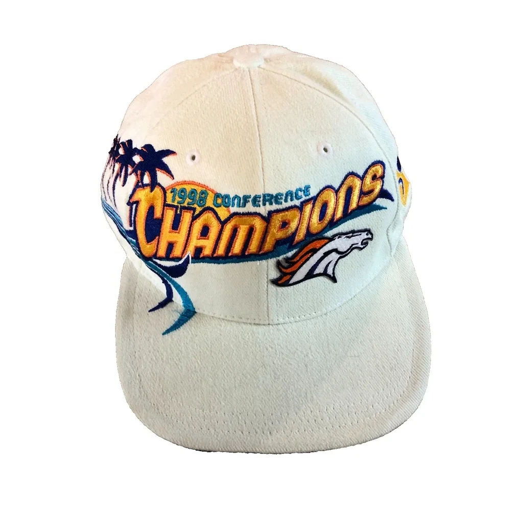 Vintage Denver Broncos Hat Cap Snap Back White NFL Football Champions Miami 90s